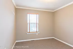 34 Chimney Ct, Laurence Harbor, NJ 08879 - Photo 13