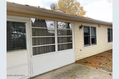 42 Lauren Lane S, Brick, NJ 08723 - Photo 11