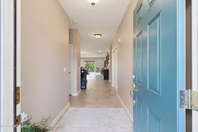 9 Eagle Ridge Circle, Lakewood, NJ 08701 - Photo 5