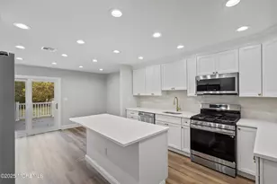 122 W 6th St, Howell Township, NJ 07731 - Photo 7