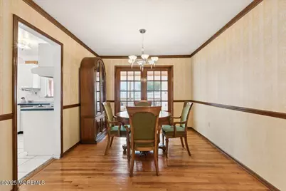 34 Sherwood Road, Manalapan Township, NJ 07726 - Photo 7