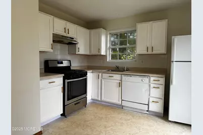 244 Raritan Street, Keyport, NJ 07735 - Photo 7