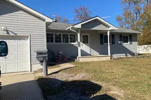 75 Maplewood Cir, Brick, NJ 08723 - Photo 1