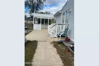 75 Maplewood Circle, Brick, NJ 08723 - Photo 9