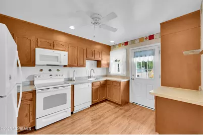 19A Edinburgh Lane, Manchester Township, NJ 08759 - Photo 3