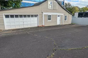 712 Sycamore Ave, Tinton Falls, NJ 07701 - Photo 3