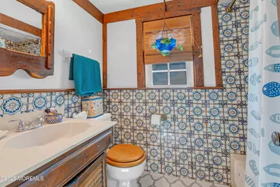 33 Swartzel Drive, Middletown, NJ 07748 - Photo 7