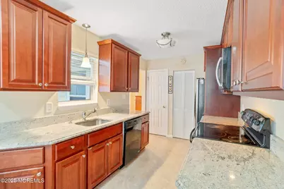 96 Deerfield Drive, Manahawkin, NJ 08050 - Photo 11