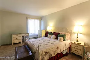 24 Meadow Green Cir, Manalapan Township, NJ 07726 - Photo 15