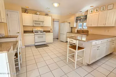 16 Brown Avenue, Lavallette, NJ 08735 - Photo 19