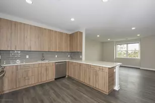 92 Drs James Parker Blvd, Red Bank, NJ 07701 - Photo 3