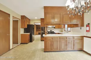 15 Harbor Ct, West Long Branch, NJ 07764 - Photo 19