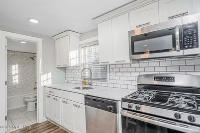 37 Myrtle Avenue, Keyport, NJ 07735 - Photo 9