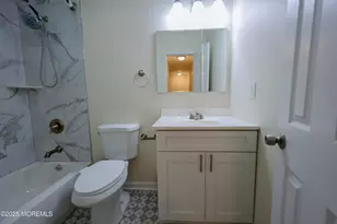 Q10 Quincy Circle, Dayton, NJ 08810 - Photo 23