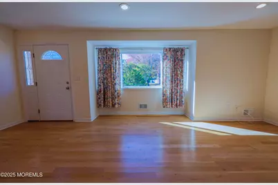 Q10 Quincy Circle #Q-10, Dayton, NJ 08810 - Photo 3