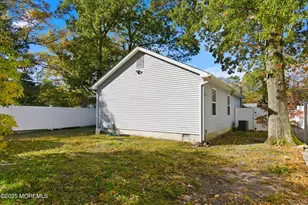 833 Rodgers St, Lanoka Harbor, NJ 08734 - Photo 17