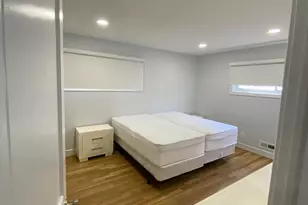 871 Red Oaks Dr, Long Branch, NJ 07740 - Photo 11