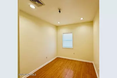 158 Terrace Avenue, Jersey City, NJ 07307 - Photo 9