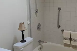 160D Gramercy Ct, Lakewood, NJ 08701 - Photo 3