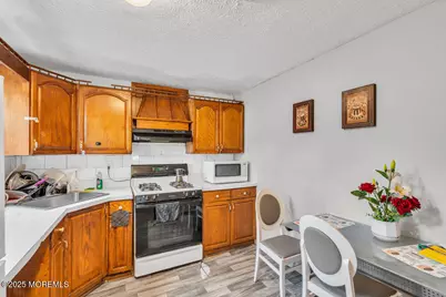 270 Alexander Avenue, Howell Township, NJ 07731 - Photo 17