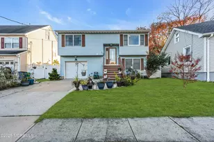 345 ShadyNook St, Keyport, NJ 07735 - Photo 21