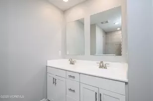 26 Kelly Wy, Tinton Falls, NJ 07724 - Photo 27