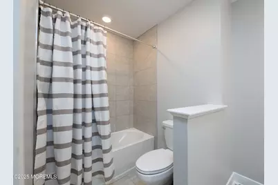 26 Kelly Way, Tinton Falls, NJ 07724 - Photo 21