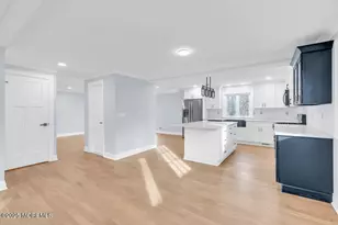 124 Robinson Pl, Shrewsbury, NJ 07702 - Photo 15