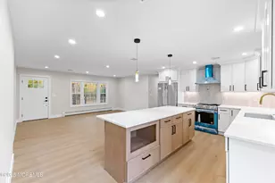 75 Ohio Ave, Middletown, NJ 07748 - Photo 17