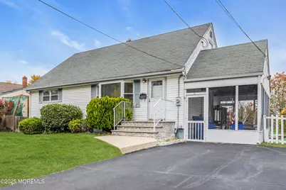 25 Venus Road, South Amboy, NJ 08879 - Photo 3