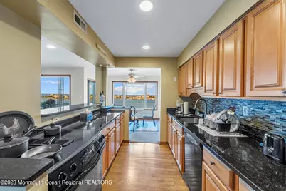 200 Portland Road #A5, Highlands, NJ 07732 - Photo 13