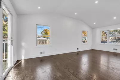 526 Bradley Boulevard, Toms River Township, NJ 08753 - Photo 11