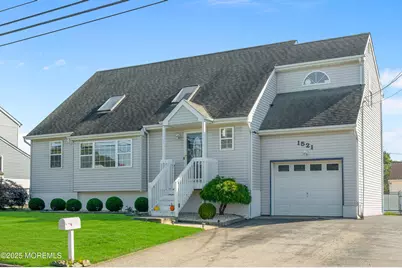 1521 Neptune Avenue, Beachwood, NJ 08722 - Photo 3