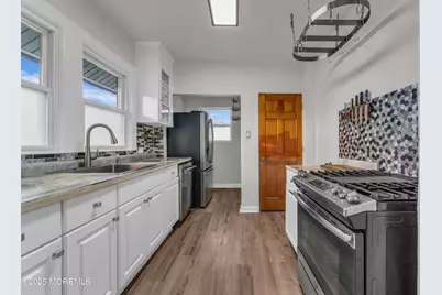 1329 6th Avenue, Neptune Township, NJ 07753 - Photo 5