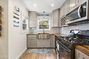 311 River Ave, Point Pleasant, NJ 08742 - Photo 9
