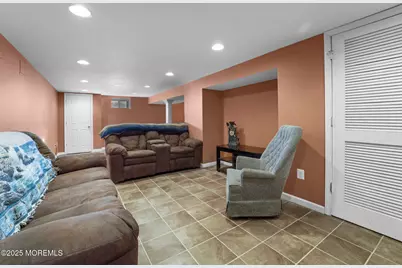 73 Broadway Road, Freehold, NJ 07728 - Photo 17