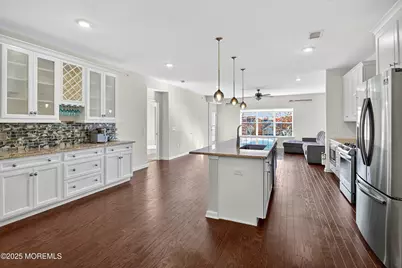 67 Grabowski Drive #321, Sayreville, NJ 08859 - Photo 5