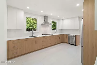 10 Pepperidge Road, Howell Township, NJ 07731 - Photo 15