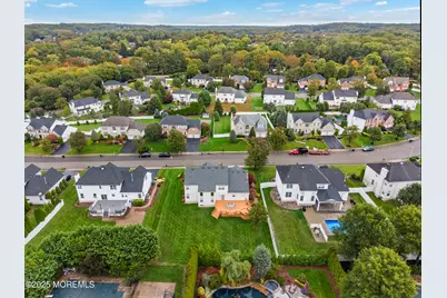 50 Shawnee Way, Morganville, NJ 07751 - Photo 55