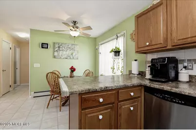 20 N Gateway, Toms River Township, NJ 08753 - Photo 17