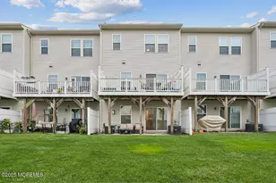 112 Phillip E Frank Way, Aberdeen Township, NJ 07721 - Photo 23