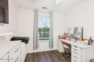 112 Phillip E Frank Way, Aberdeen Township, NJ 07721 - Photo 17