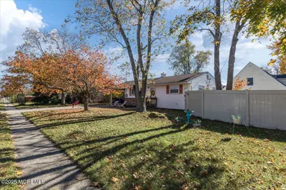 516 Poplar Street, Lakehurst, NJ 08733 - Photo 3