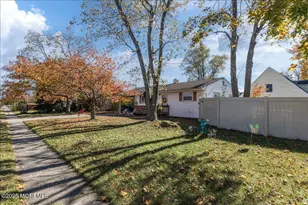 516 Poplar St, Lakehurst, NJ 08733 - Photo 3