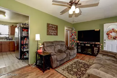 516 Poplar Street, Lakehurst, NJ 08733 - Photo 9