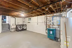 2286 Stocker Ln, Scotch Plains Township, NJ 07076 - Photo 23