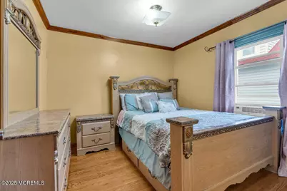 40 N 5th Avenue, Long Branch, NJ 07740 - Photo 9