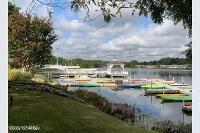 530D Portsmouth Drive, Lakewood, NJ 08701 - Photo 3