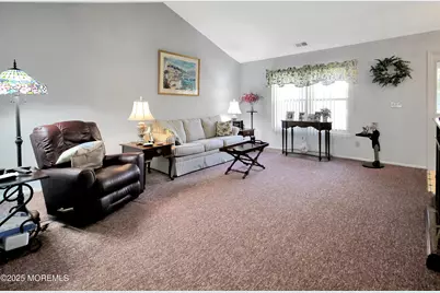 8 Morning Glory Lane, Whiting, NJ 08759 - Photo 5