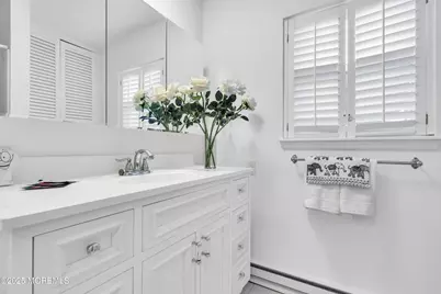 47 E Cambridge Court #100E, Lakewood, NJ 08701 - Photo 3